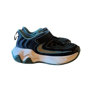 NIKE KIDS Giannis 4 Immortality Basketball Shoes